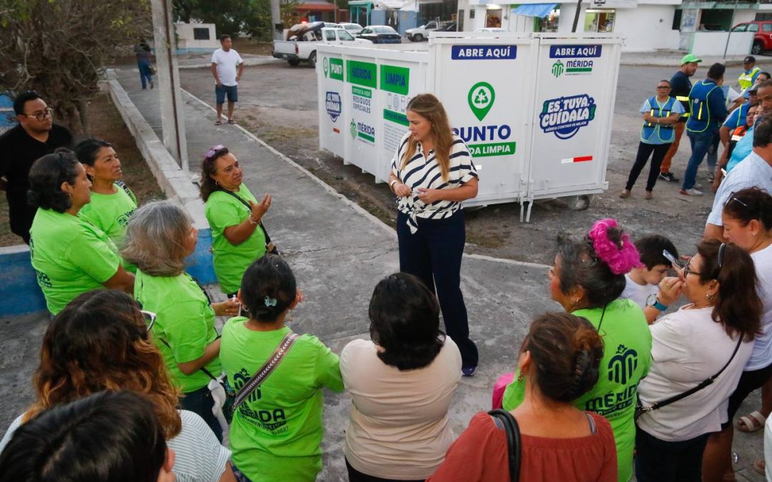 Promueve alcaldesa de Mérida uso de contenedores para mantener limpia la ciudad