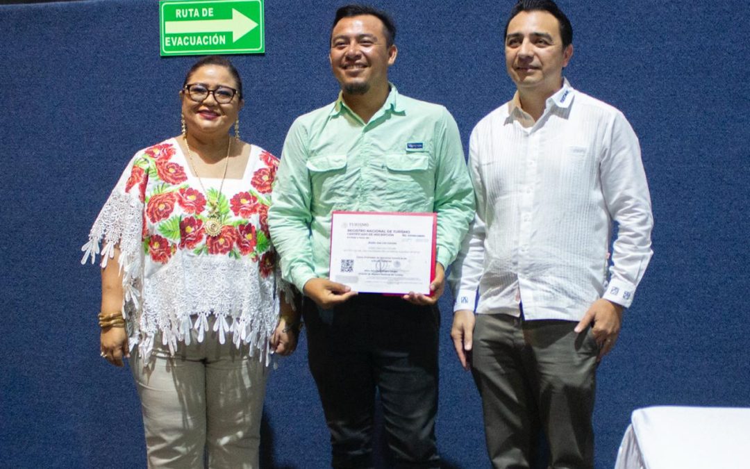 Entrega SEFOTUR registros de calidad a 104 empresas yucatecas