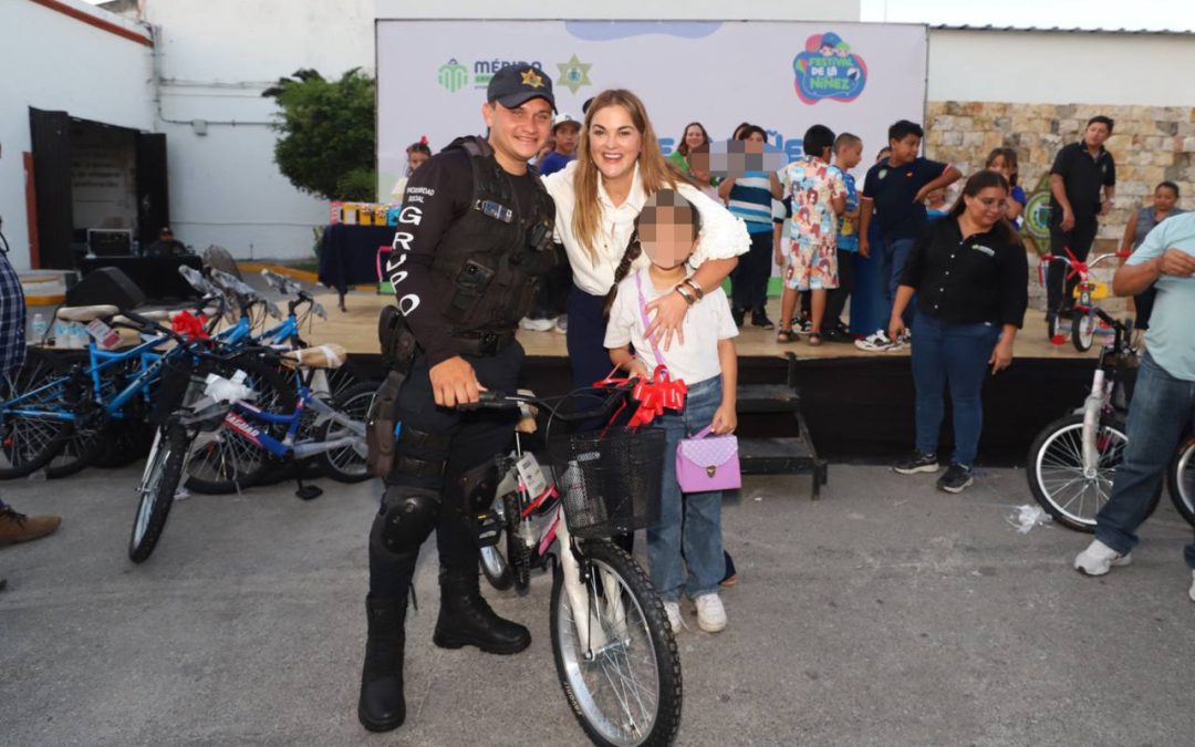 En la Policía Municipal de Mérida celebran en grande niñas y niños