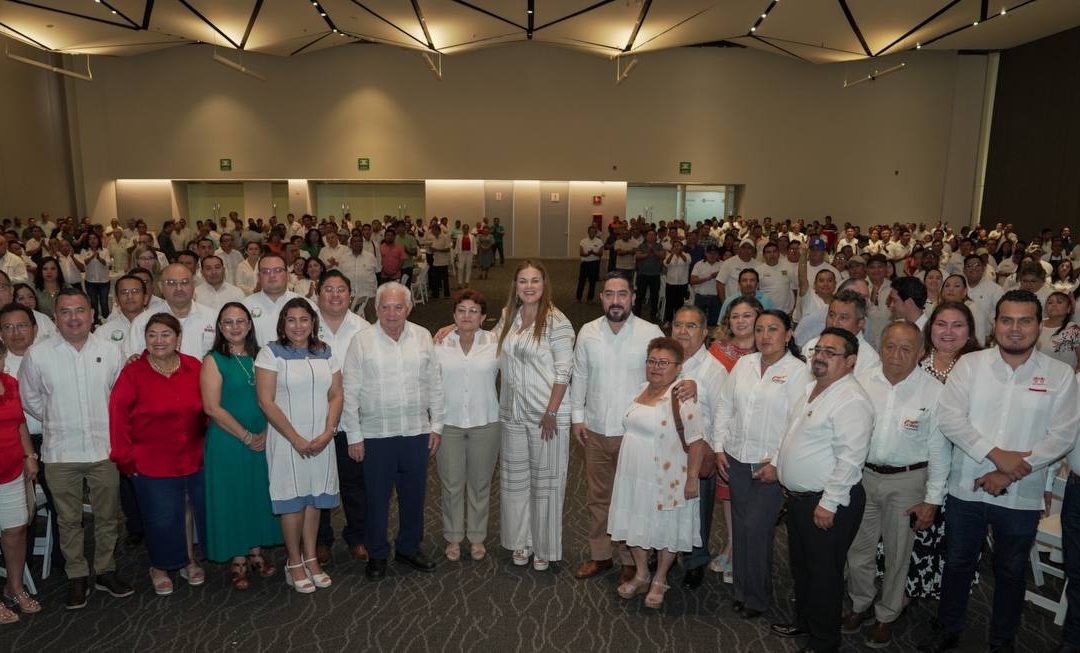 Reconoce Cecilia Patrón a las y los trabajadores yucatecos
