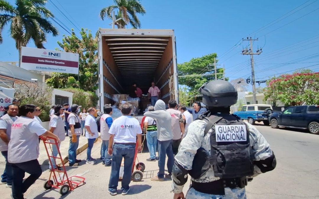 Arribaron 10.8 millones de boletas para las elecciones del 1 de junio