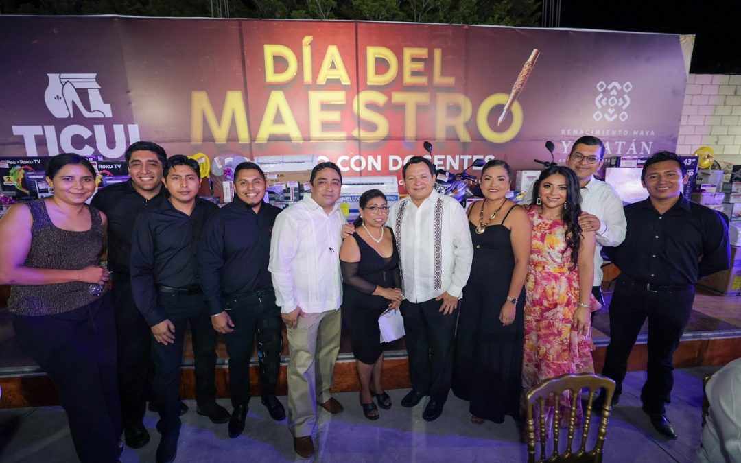 Continuaron los festejos del gobierno a los maestros