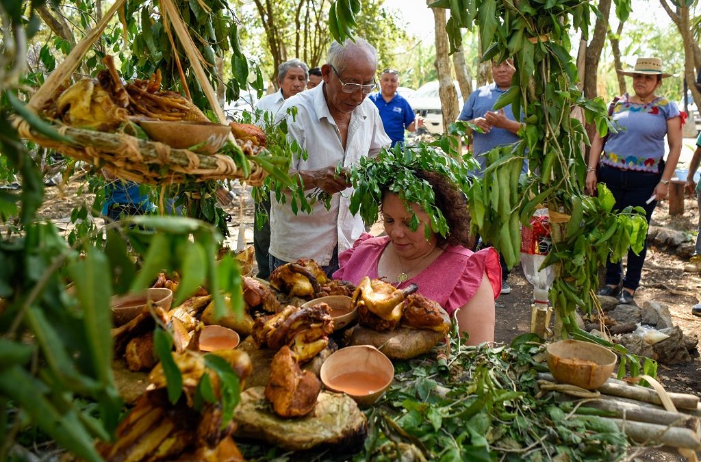 Impulsa Renacimiento Maya vinculación en favor del turismo comunitario