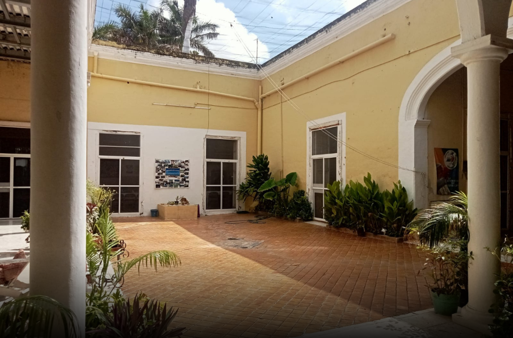 Desde hace 75 años, hay una casa en el centro de Mérida que ayuda a las jóvenes estudiantes con alojamiento y comida
