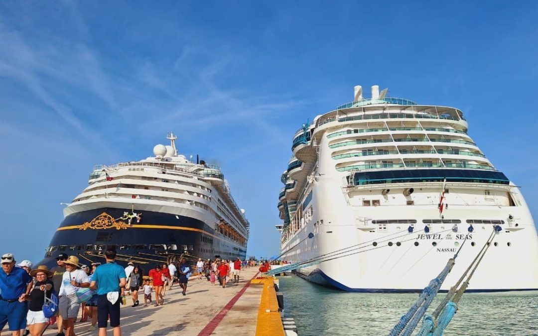 Refuerza Yucatán alianzas en Cumbre de Cruceros de Aruba