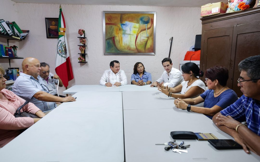 Gobernador Díaz Mena anuncia cierre de calera en Cholul