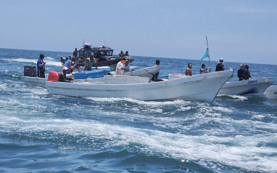 Detienen a 3 por pesca ilegal en aguas yucatecas