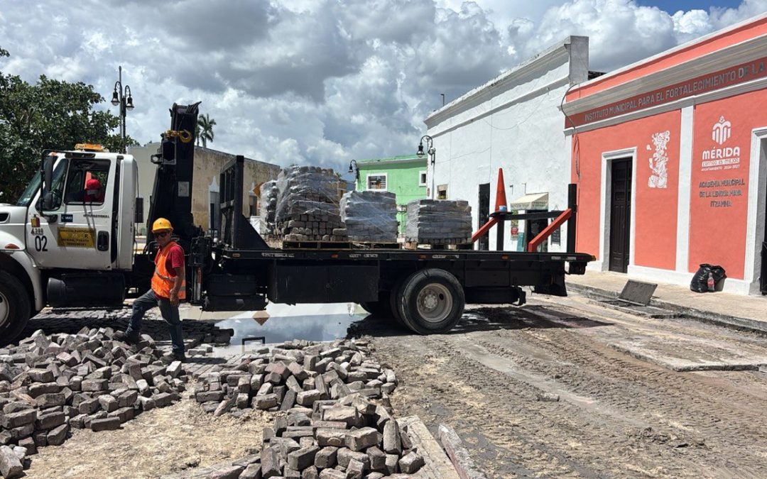  Inicia Ayuntamiento de Mérida la restauración de adoquines de La Ermita