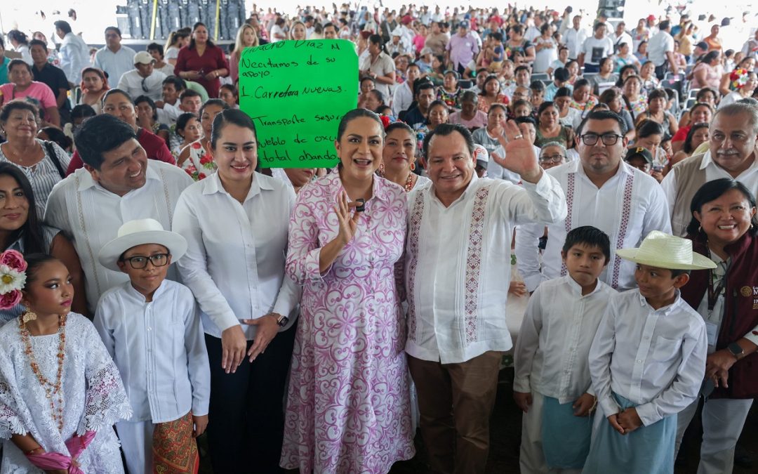 Visita Yucatán la secretaria del Bienestar para entregar tarjetas a comunidades indígenas