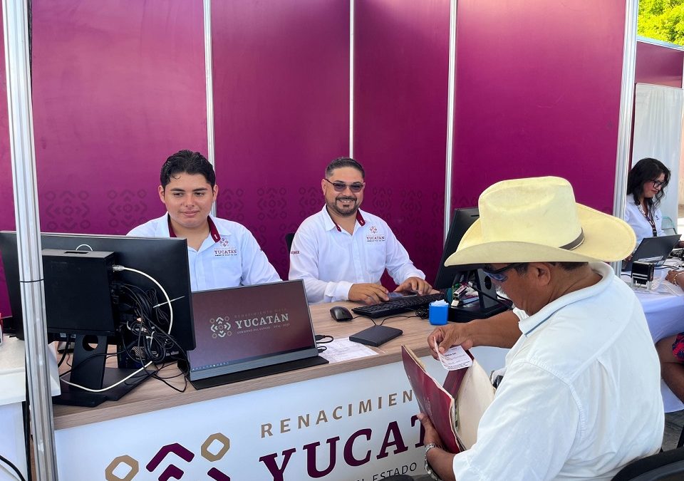 Acercan trámites del Gobierno del Estado a Río Lagartos