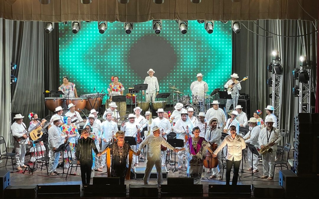 Brilla Yucatán en Veracruz con la Orquesta Típica Yukalpetén 