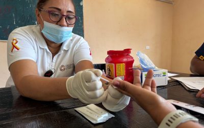 Llevan atención integral a estudiantes y maestros de la secundaria técnica industrial N° 26, de Ciudad del Carmen 