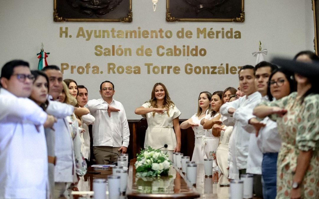 Entrega Cecilia su Primer Informe de Gobierno Municipal al Cabildo