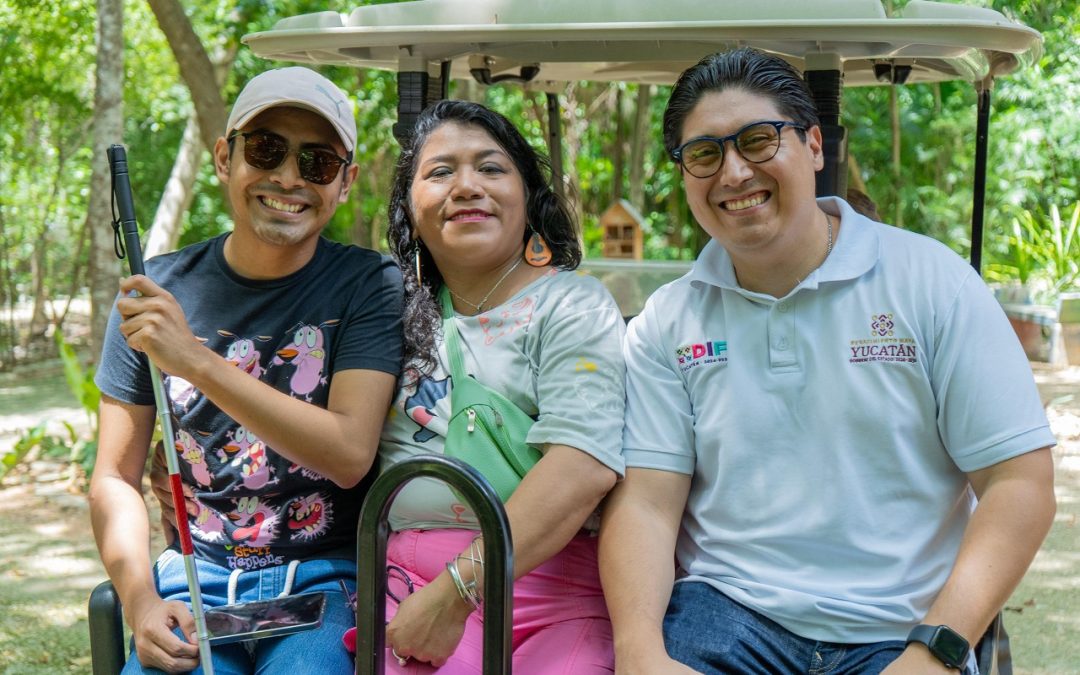 Acerca DIF Yucatán a personas con discapacidad visual al Jardín Botánico del CICY