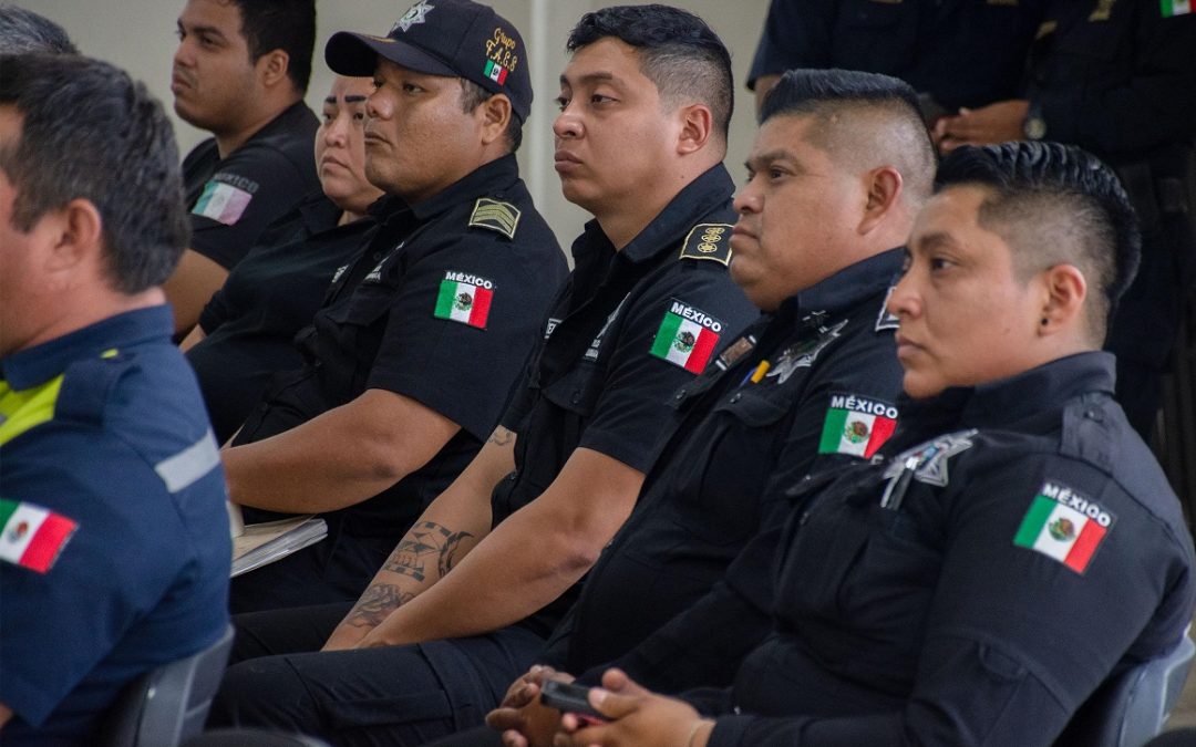 Reciben capacitación policías municipales para intervenir en crisis psicosocial