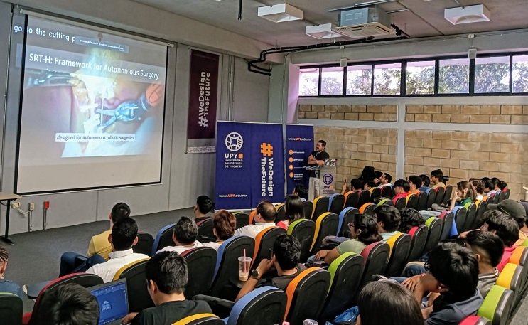 Conecta UPY a sus estudiantes con expertos globales