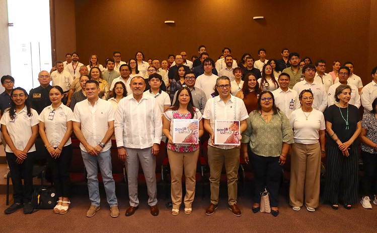 Se capacitan universitarios como promotores de la paz