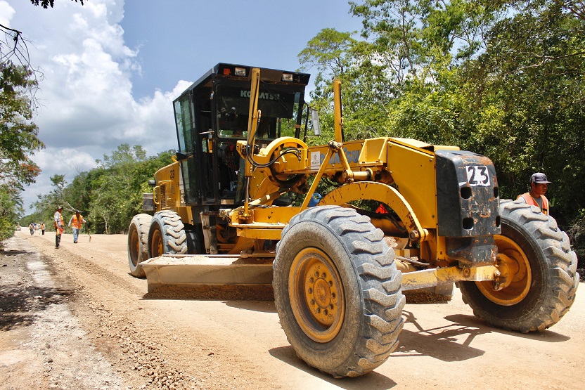 Se beneficiarán más de 7 mil personas con reconstrucción de la vía Xocchel–Sahcabá