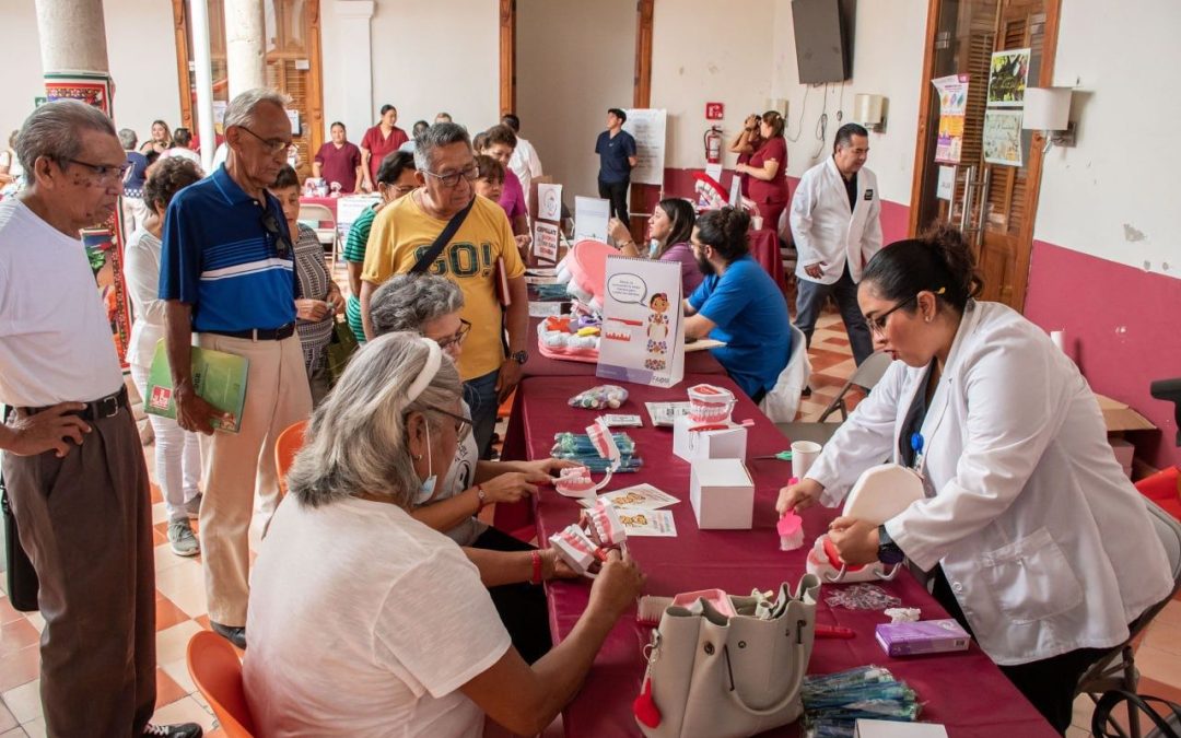 Acercan feria de salud bucal a Centro de Jubilados y Pensionados del Isstey