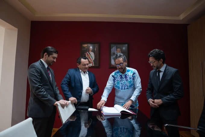 El recién nombrado embajador de México en Italia se reunió con Huacho Díaz Mena