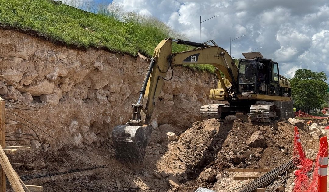 Supervisan trabajos de modernización de la glorieta de City Center