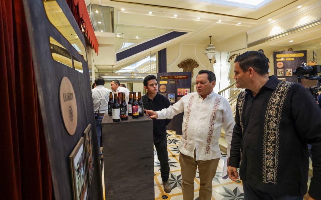 Reafirma Joaquín Díaz Mena apoyo a emprendedoras y emprendedores