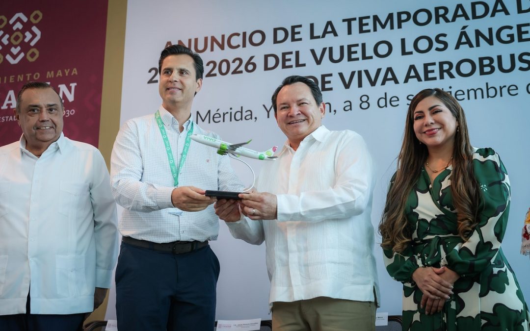 Celebran pasajero 10 millones de Viva Aerobús en Yucatán