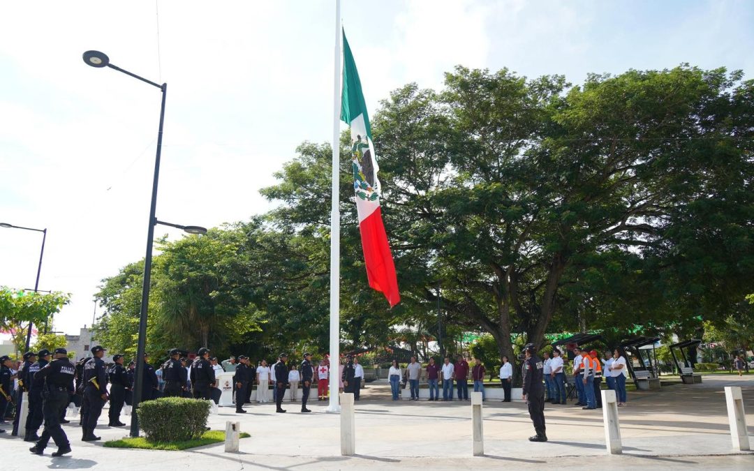 Rinden homenaje en Tizimín a víctimas de sismos