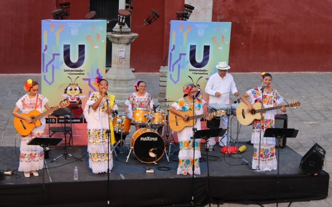 Destacan trovadoras yucatecas en la Universiada Cervantina, en Guanajuato