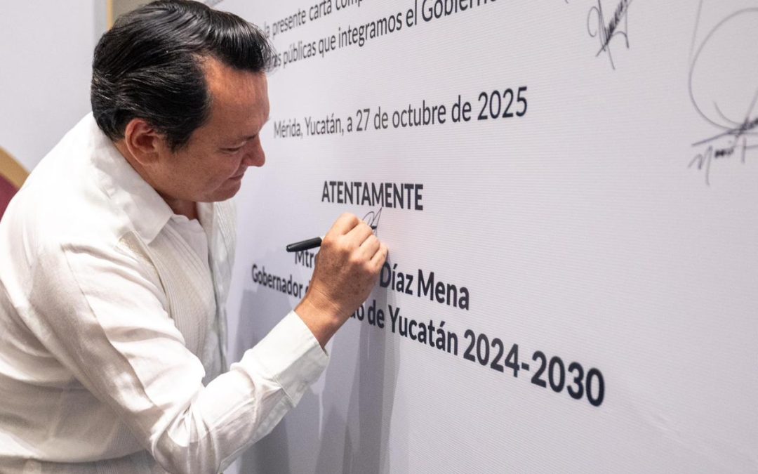 Firma Díaz Mena Compromiso para Promoción y Cumplimiento de la Cartilla de los Derechos Humanos de las Mujeres