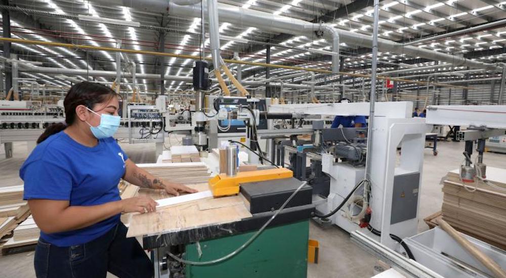 Llegaran a Yucatán 15 mil millones de pesos en inversiones de dos empresas