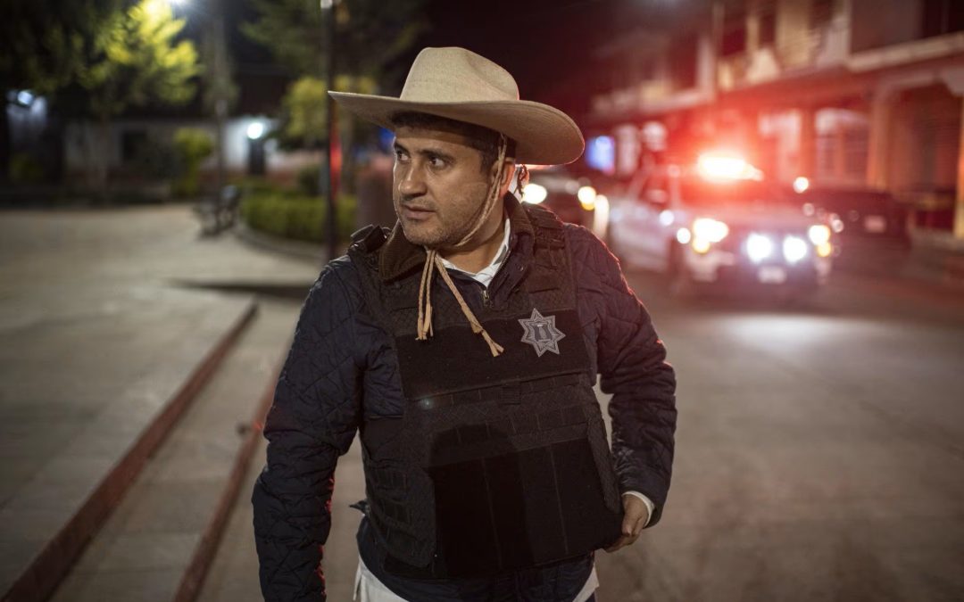 Asesinan a Carlos Manzo, alcalde de Uruapan, en pleno evento de Día de Muertos