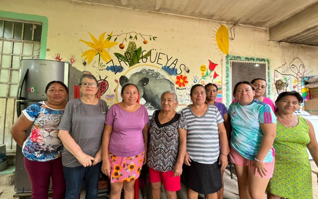 DIF Mérida brinda apoyo integral a 20 comedores comunitarios