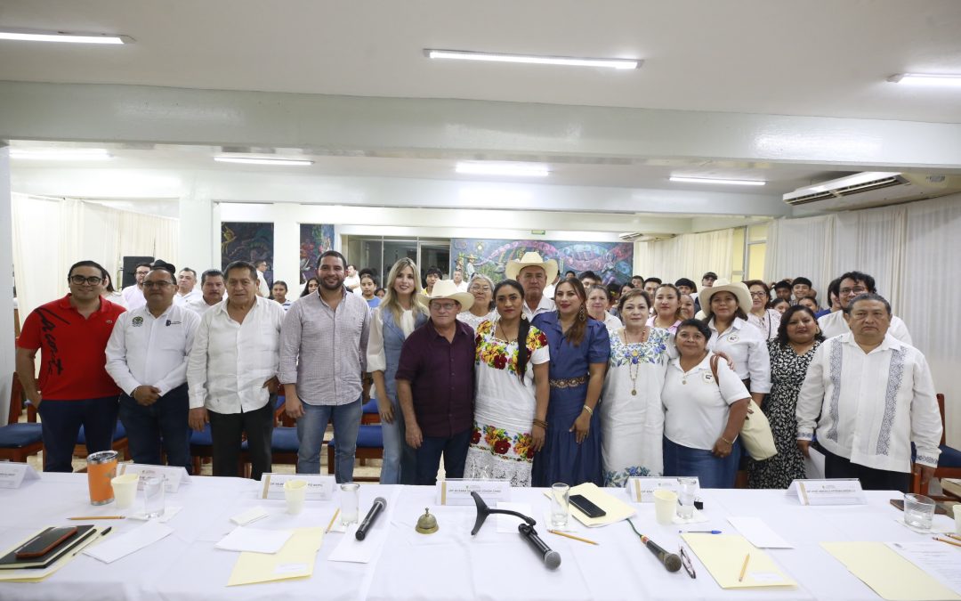 Analizan propuesta de Nueva Ley de Ganadería en foro de trabajo, en Tizimín