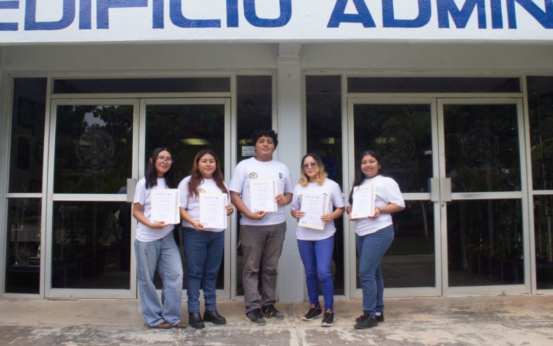 Estudiantes tizimileños van a concurso nacional en Querétaro