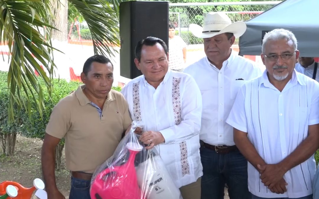 Gobernador impulsa producción de alimentos en patios familiares, con inversión de 21 MDP