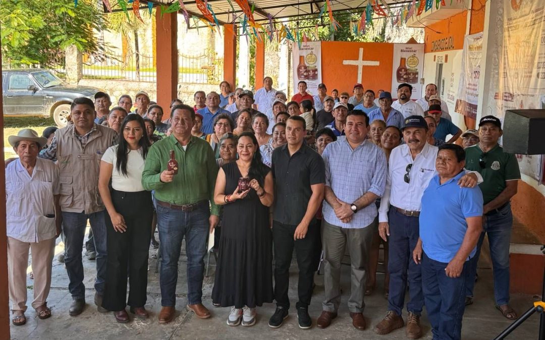 Busca Yucatán acopiar 100 toneladas de miel con Programa Bienestar; Chocholá es Centro Estratégico