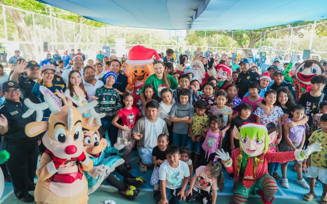 Cecilia Patrón acerca la Navidad a las comisarías del sur