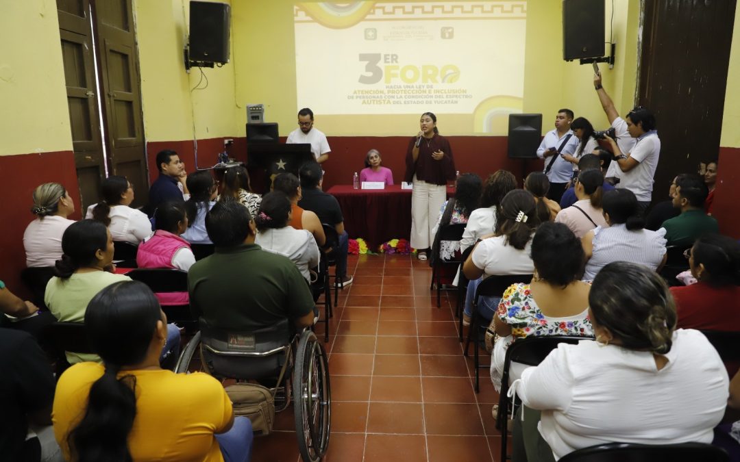 Padres de niños con autismo exponen en Ticul dificultades, ante el Congreso de Yucatán