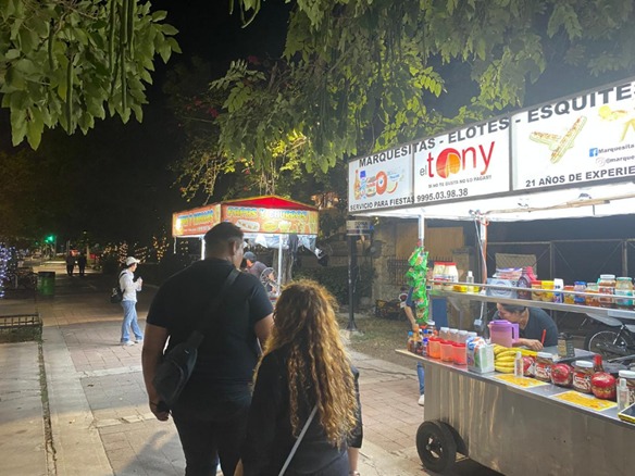 Mercados de Mérida promueve el orden y seguridad en temporada navideña.