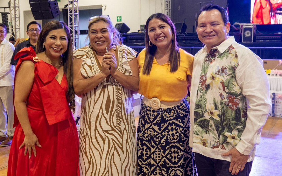 Gobierno del Estado celebra posada decembrina y refrenda reconocimiento a su base trabajadora