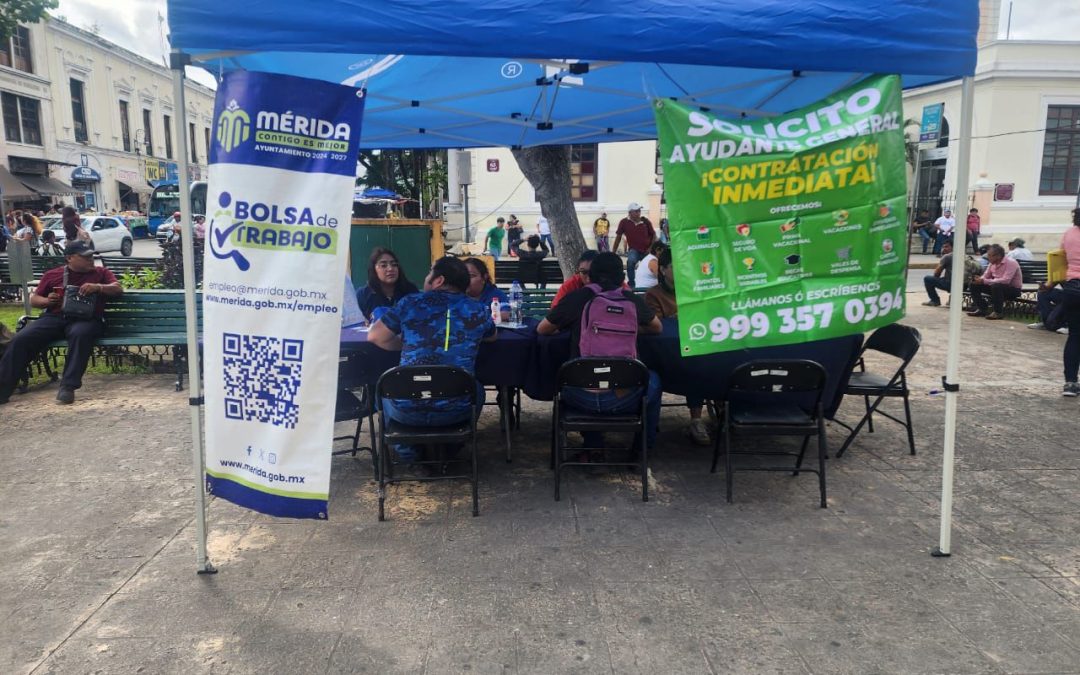 Decenas asisten al programa “Un día por el empleo”