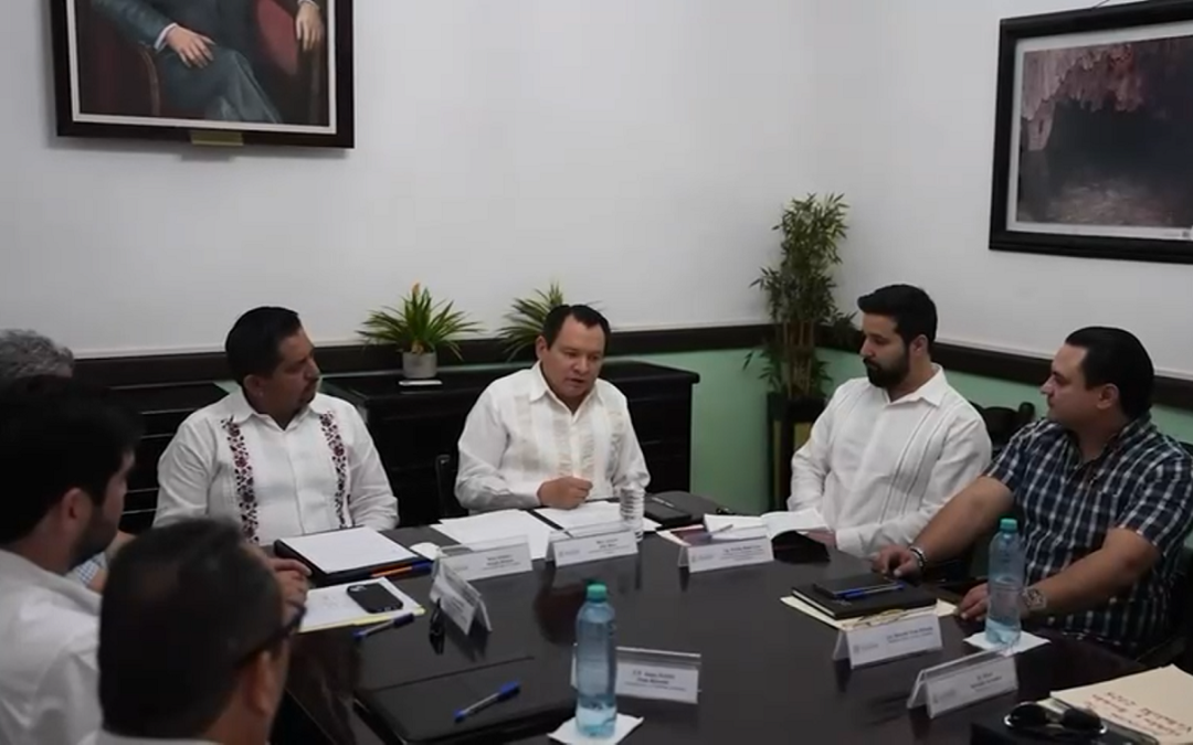 Escucha el gobernador al empresariado de Valladolid