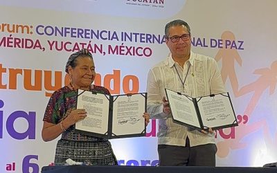 Pide Rigoberta Menchú a jóvenes yucatecos a que reconozcan sus identidades