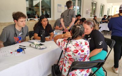 El voluntariado UADY y la Universidad de Florida cierran jornada médica, en Tizimín